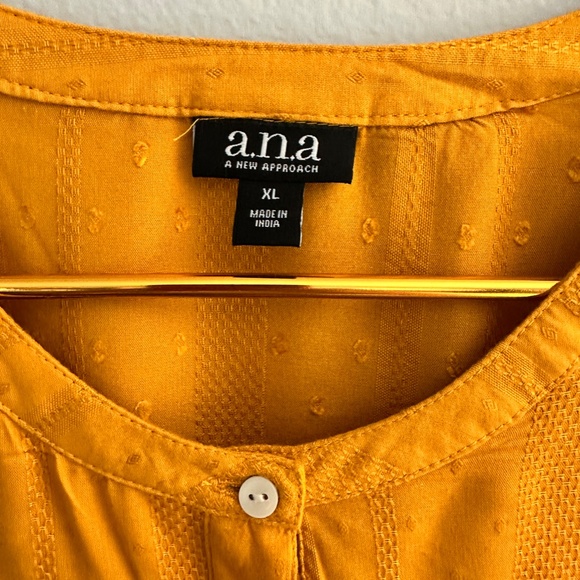 A.N.A BUTTON DOWN BLOUSE AND PUFFY SLEEVES WITH DECORATIVE LACE - Picture 3 of 6